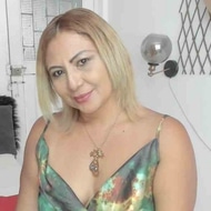 En Profile Wildhotmom